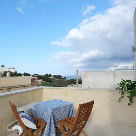 Charming Nyaraló Għargħur